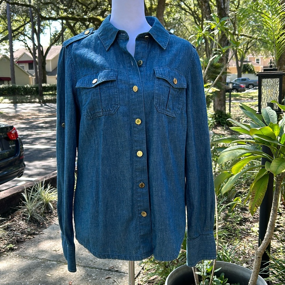 Tory Burch Denim Shirt Size 6 Great condition.